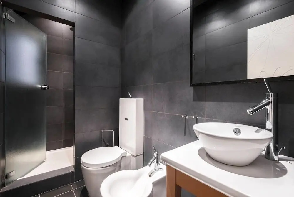 Downtown Luxury Design Apartment