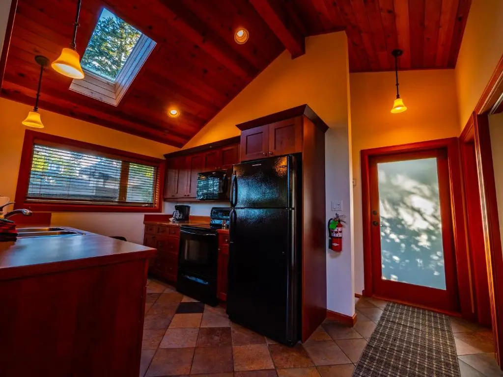 The Cabins at Terrace Beach
