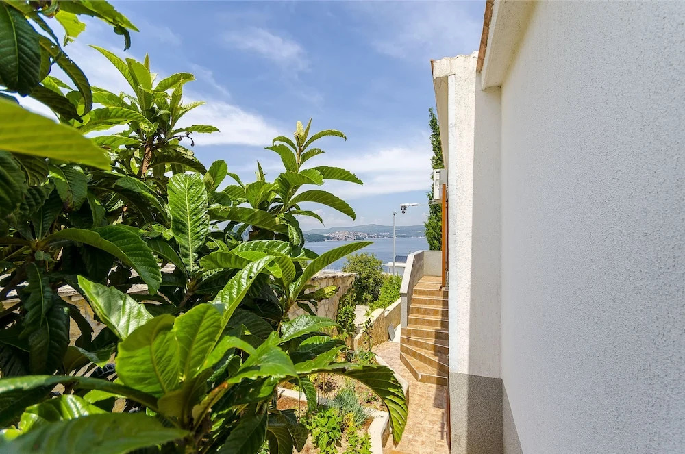Apartment Ljilja