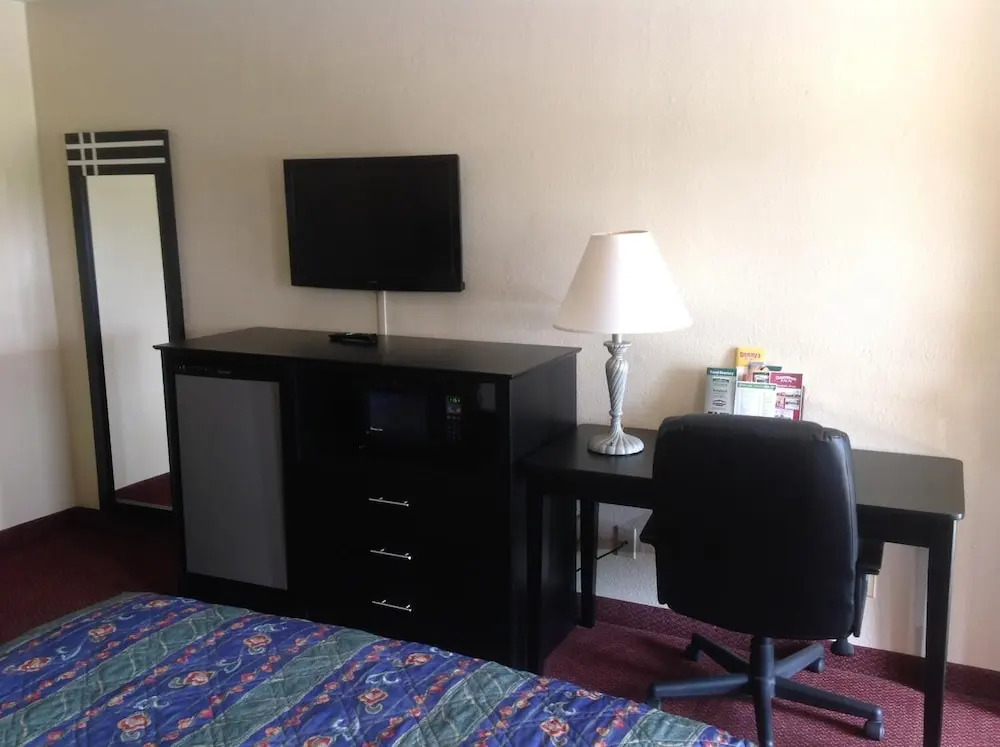 Countryside Inn