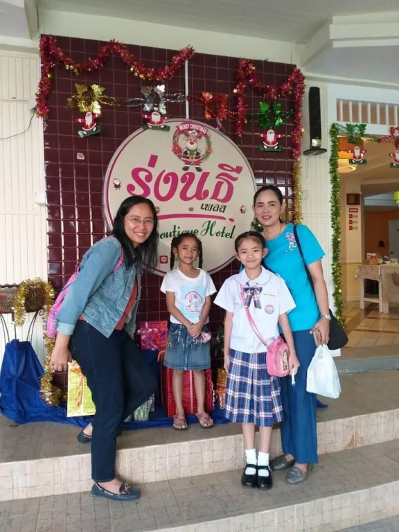 Rungnatee Place & Boutique Hotel