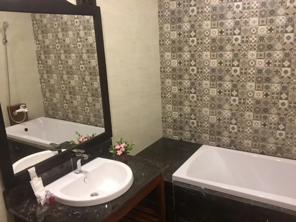 Royal Peacock Boutique Hotel