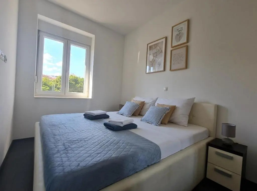 NEW Modern-Park view-5 minutes from Diocletian's Palace