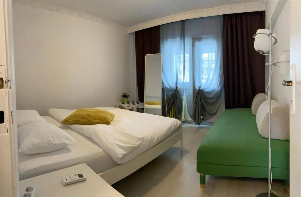 Green Apartment 41
