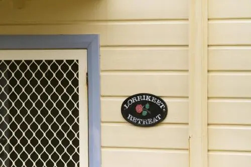 Lorikeet Retreat, 11 Hodgson Street