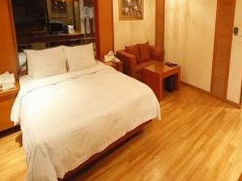 Hotel Lust