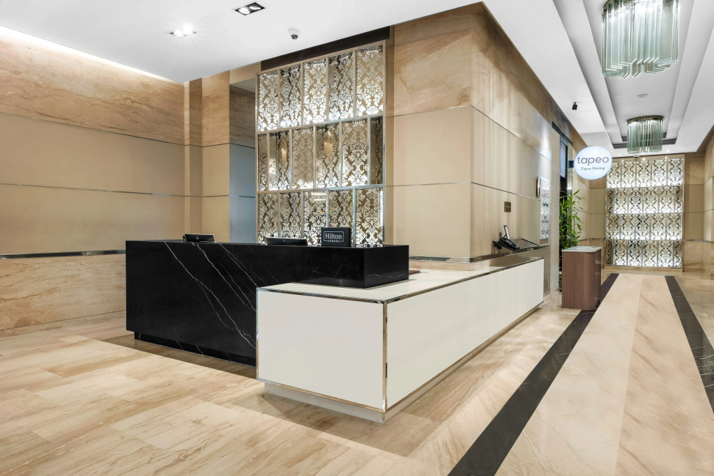 DoubleTree Suites by Hilton Bengaluru Outer Ring Road
