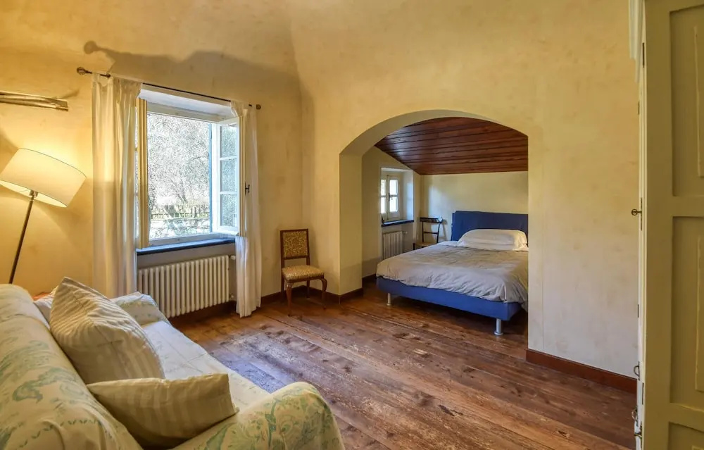 Beautiful Home In Cogorno