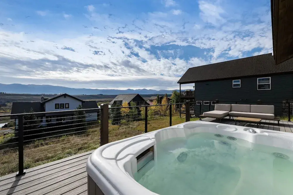 Scenic Perch 2 Bedroom Home