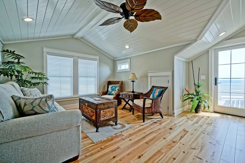 Cinnamon Sands 6 Bedroom Home by RedAwning