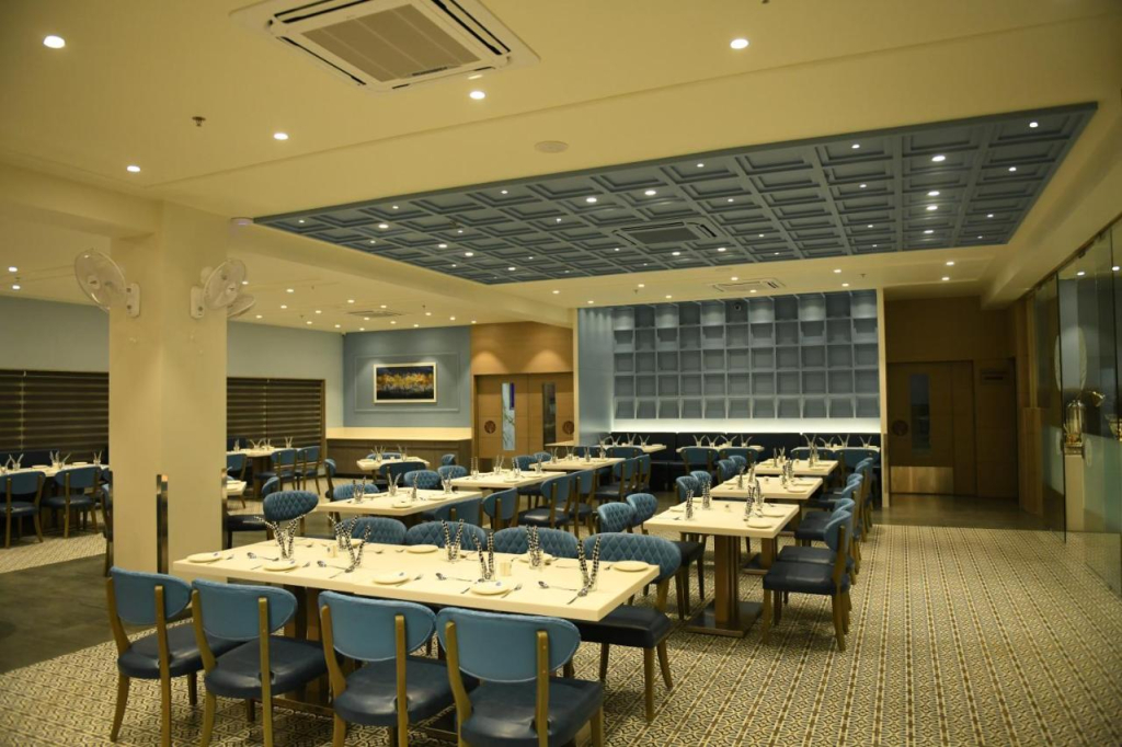 Hotel Blueivy Anand