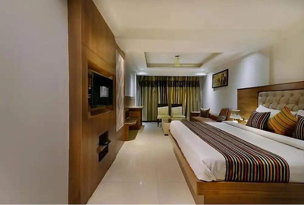 Hotel Lotus Paradise