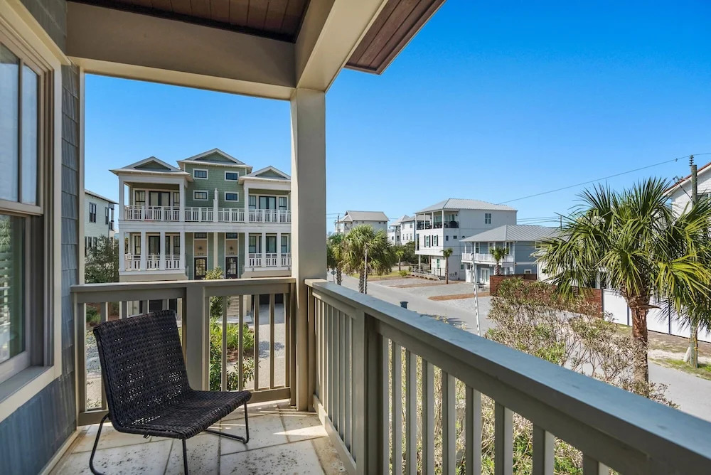32 E Park Place Duplex #802