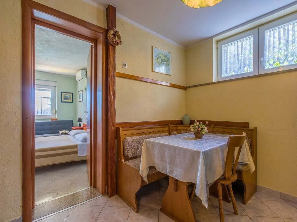 Apartment Elena