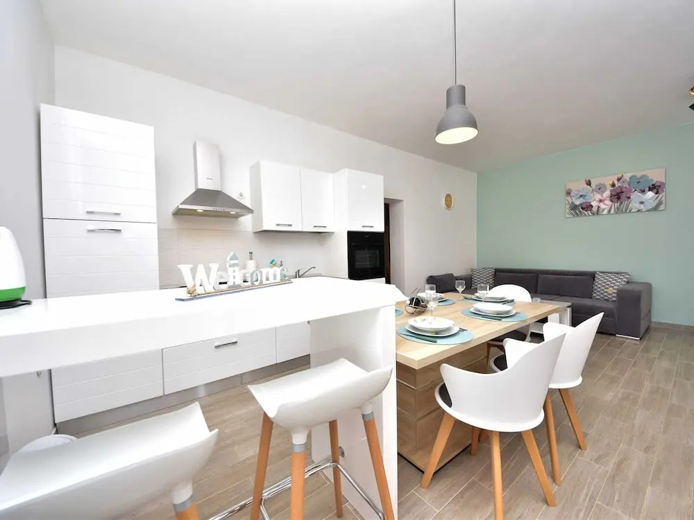 Coastal Retreat in Krusevo