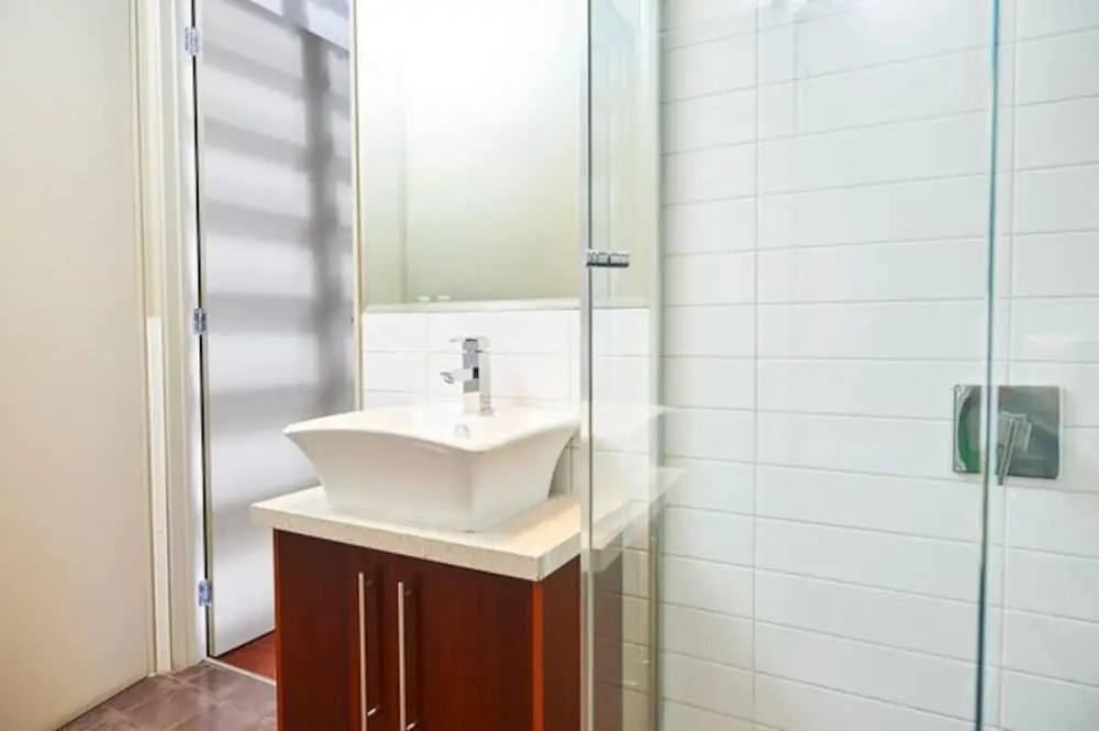 No.6 - Luxury Private Haven in the Heart of Bright