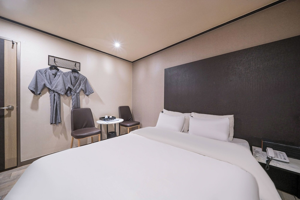 Ssum Hotel Suwon