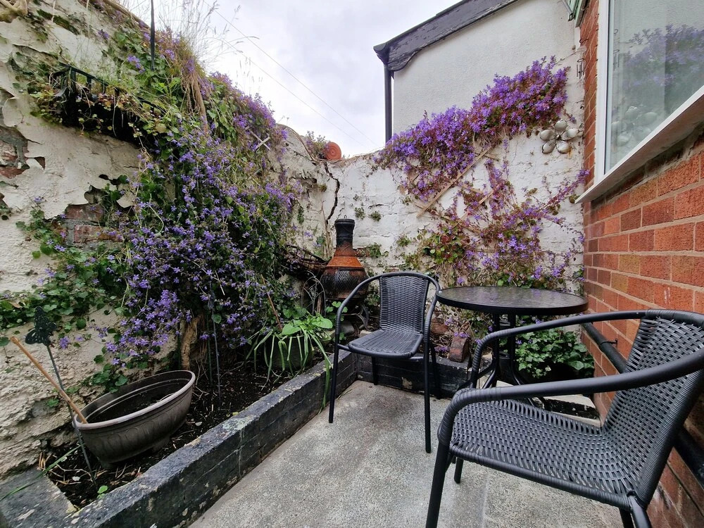 Dysa South Clifton House