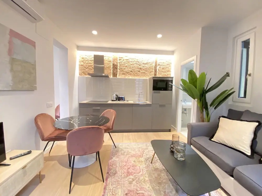 Collection La Latina - Modern Studio in La Latina Neighbourhood