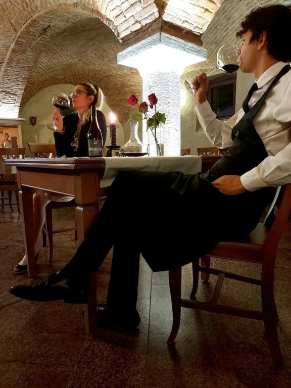 A la Table du Sommelier Chambres d Hôtes & Restaurant