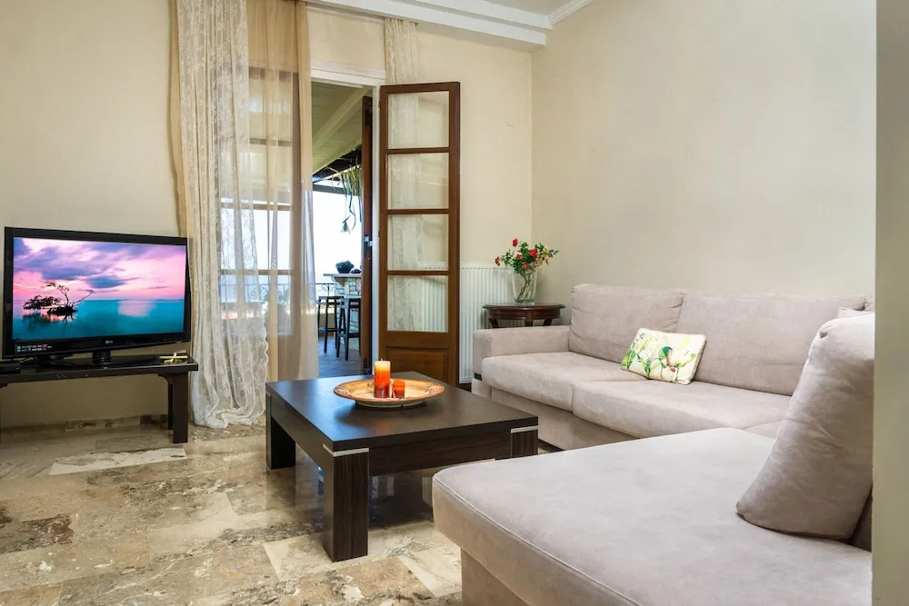 Nissi Collection Rooms