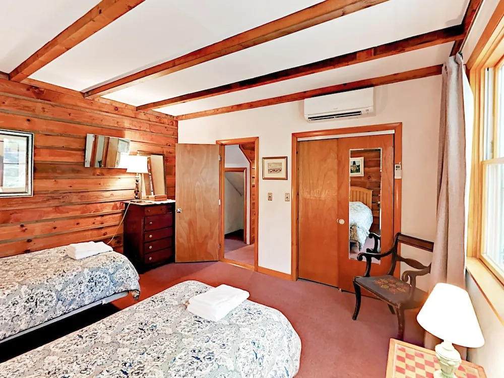 349 Old Kings Highway Home 5 Bedrooms 2 Bathrooms Home