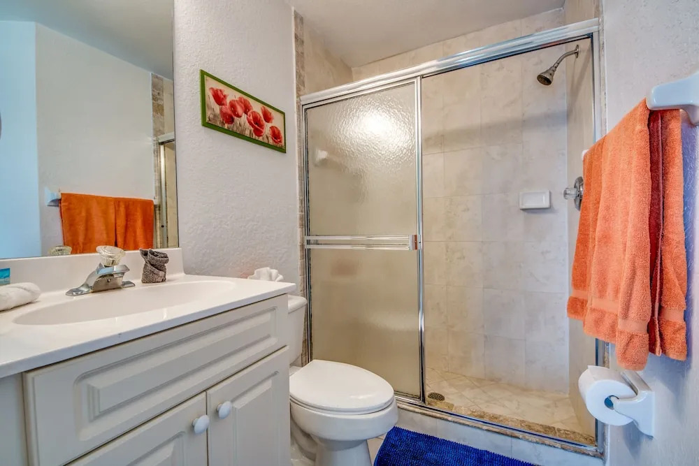 Villazo Ann, Cape Coral