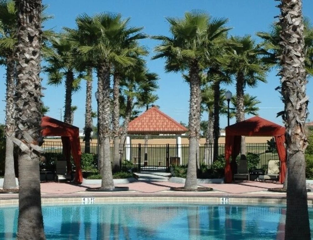 Solana - 4 Bedrooms House w/pool-4652SO