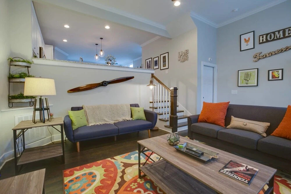 Industrial 3br/2.5ba Home Mins to DT by Domio