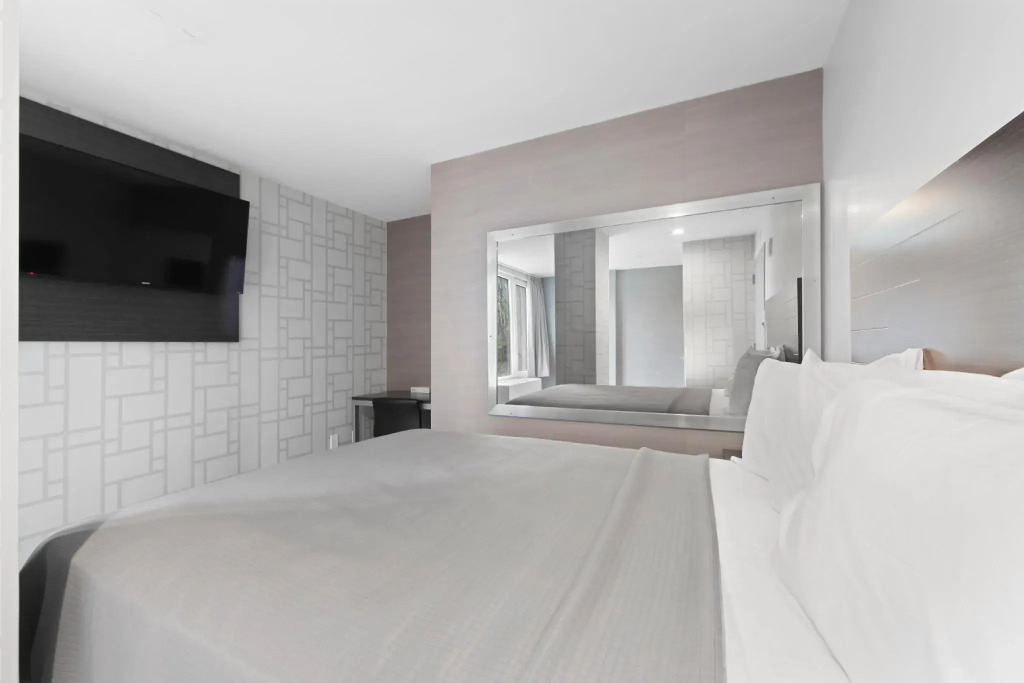 Hotel 365 Bronx - Yankee Stadium