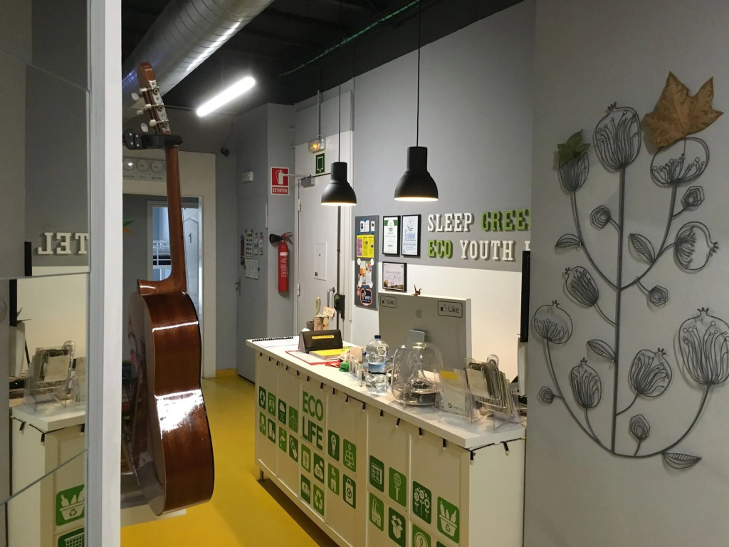 Sleep Green - Certified Eco Youth Hostel
