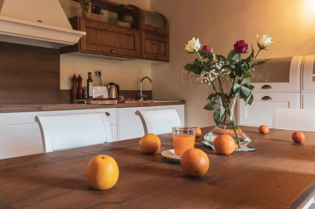 Paradiso Di Cacuci - Traditional Tuscan Vineyard & Villa