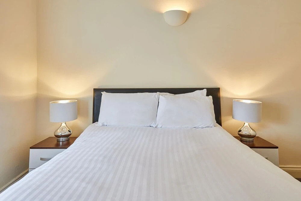 Host Stay Sea View Montague Apartments
