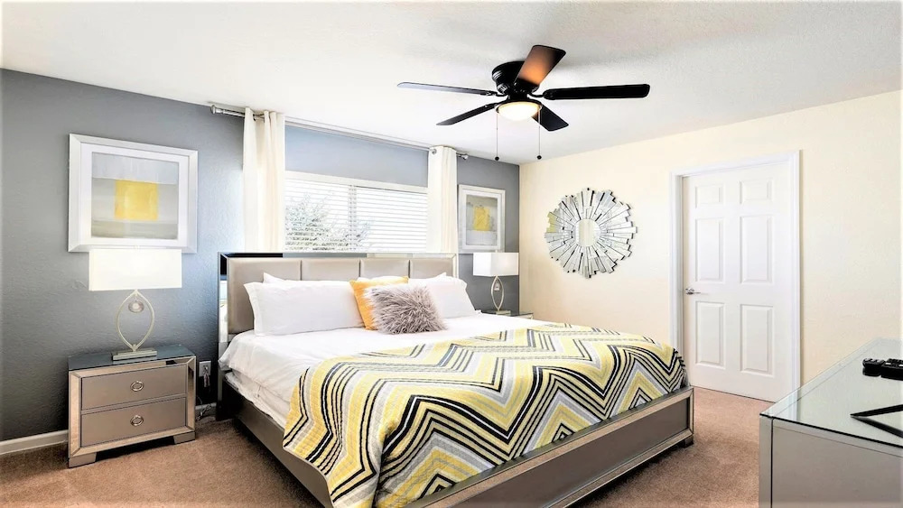 Cozy 6br Home w/ Private Pool Spa in Windsor Hills