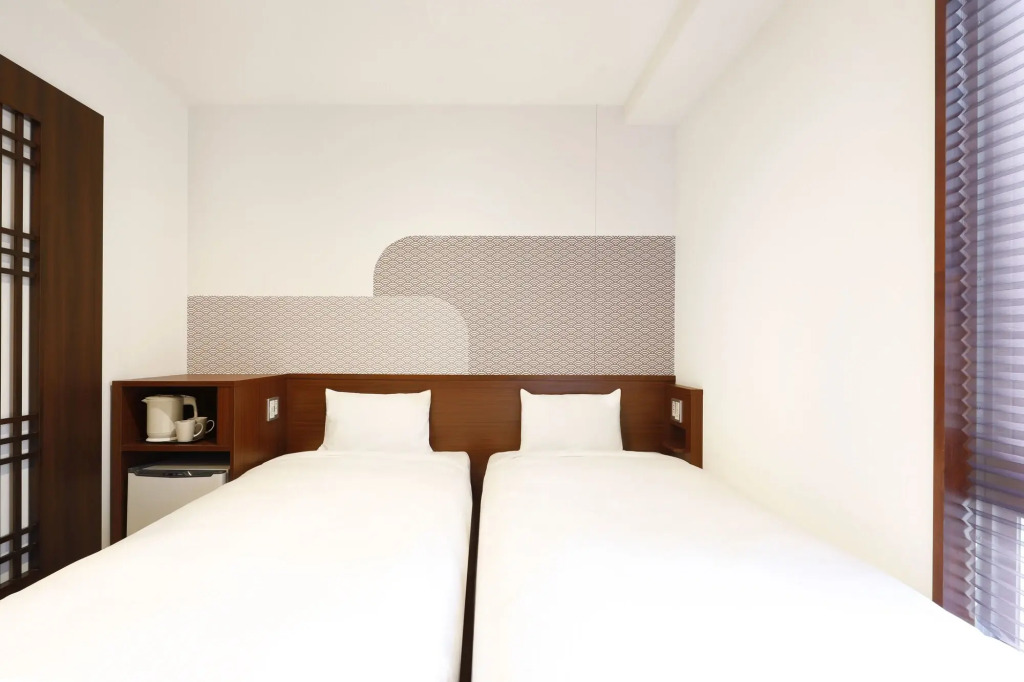 Hop Inn Kyoto Shijo Omiya