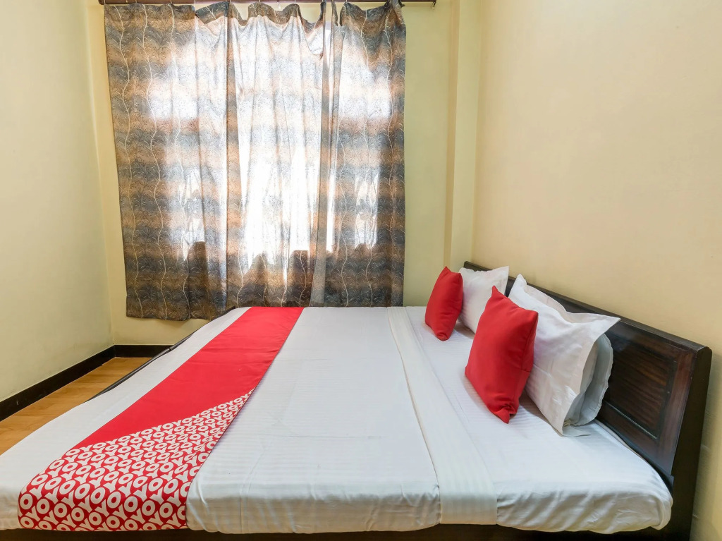 OYO 12685 Home 2BHK Hill View Sankat Mochan