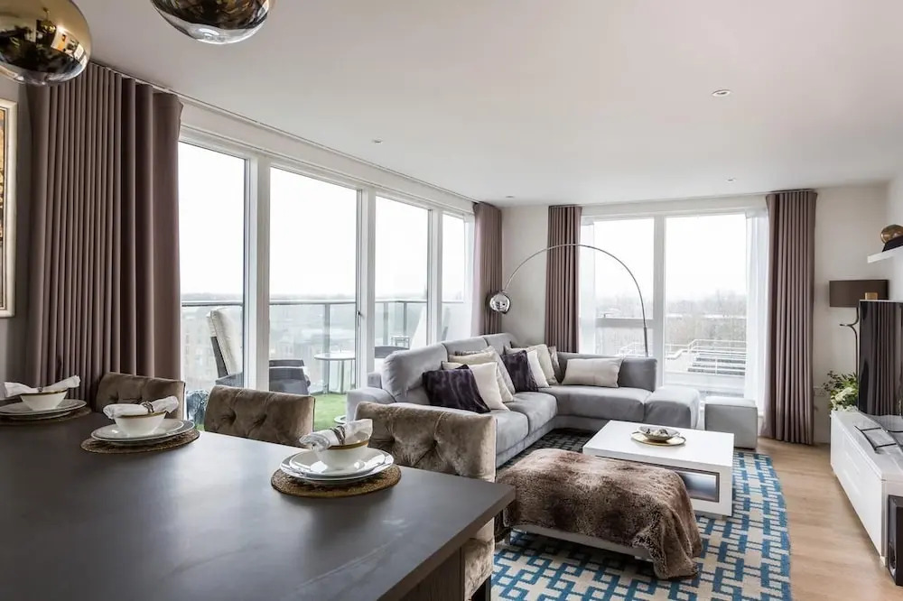 Masson Apartments Kew