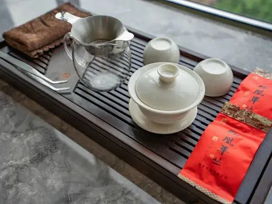 Vienna 3 Best Hotel (Jiangnan Market Julong Subway Station)