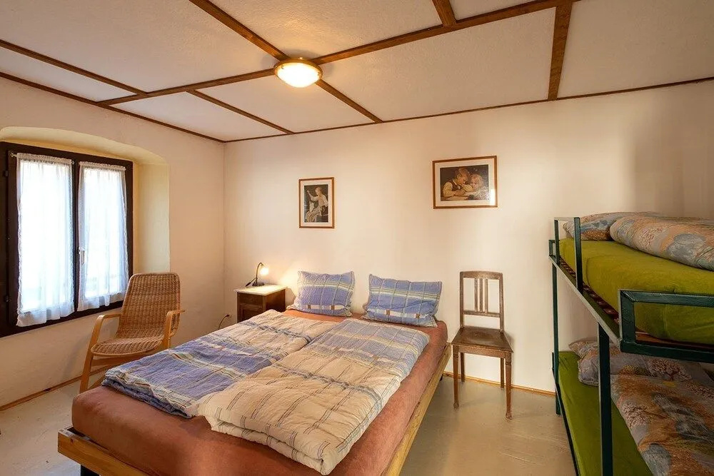 Historical Caslano Apartments