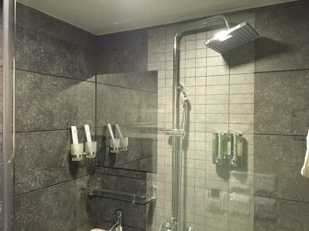 Seasons Hotel - Causeway Bay
