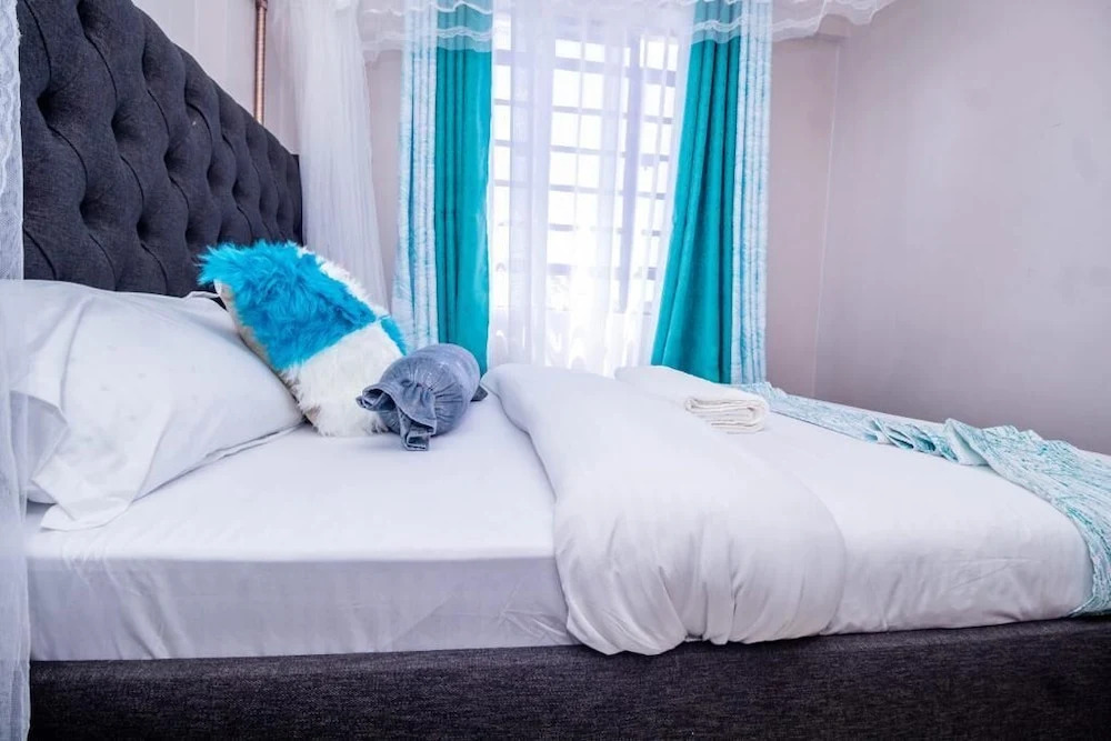 Lux Suites Oak South Gardens South B