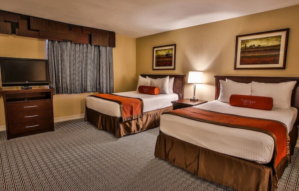 Tuscany Suites & Casino