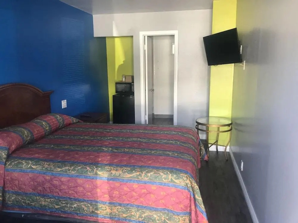 Deano's Motel