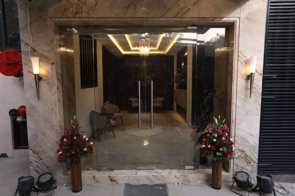Tripli Hotels Shourya Residency
