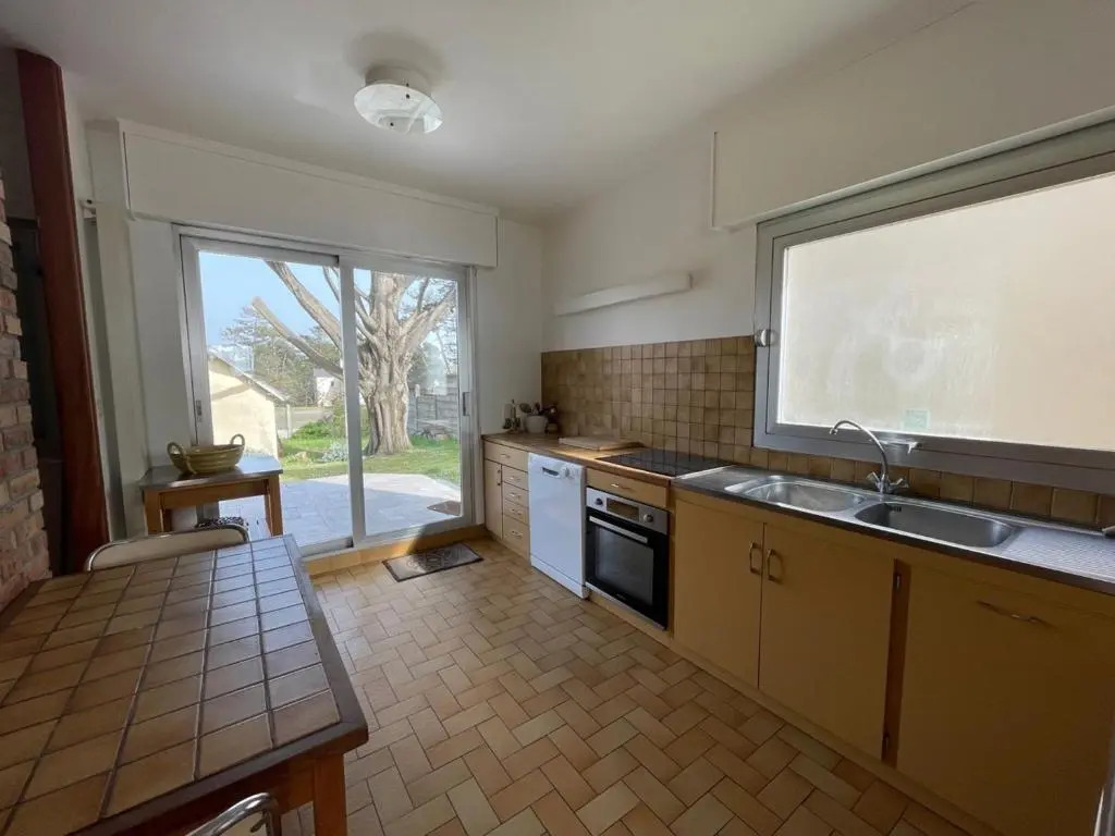 Villa bord de mer avec jardin et Wifi gratuit - FR-1-361-76