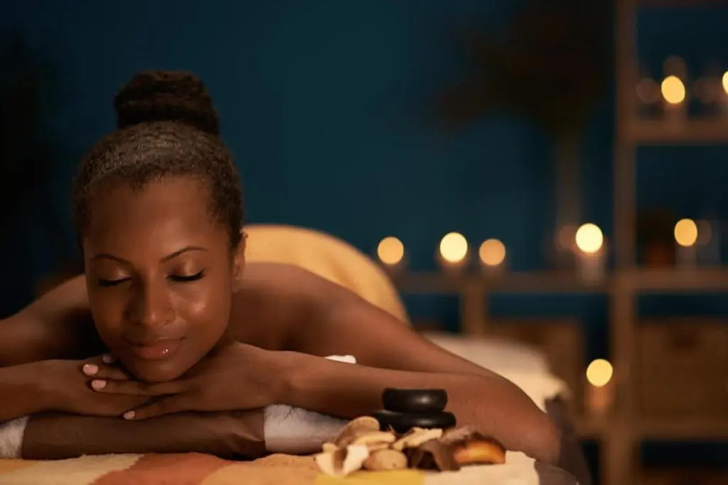 Hospitality Expert EL1 Private Pool Beach Chef