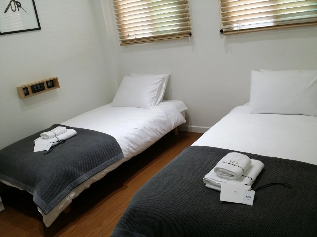 YE'4 Guesthouse