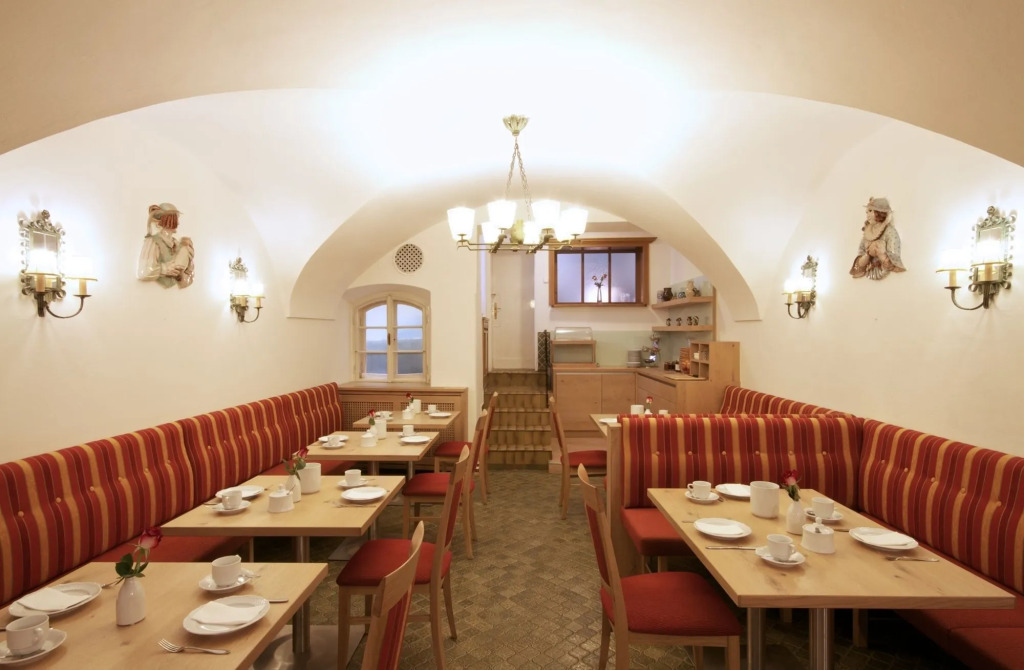 Hotel Krone 1512