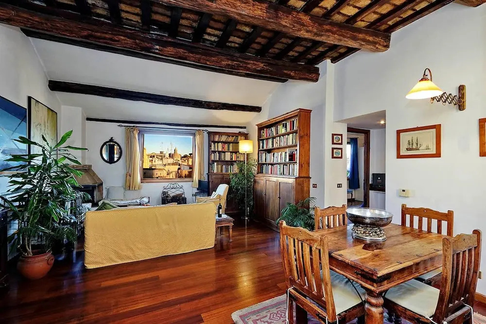 Piazza Mattei Terrace Apartment