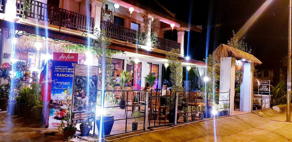 The World Hotel